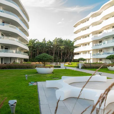 Tree Crown Sea Side Pearl Rogowo (Gryfice)