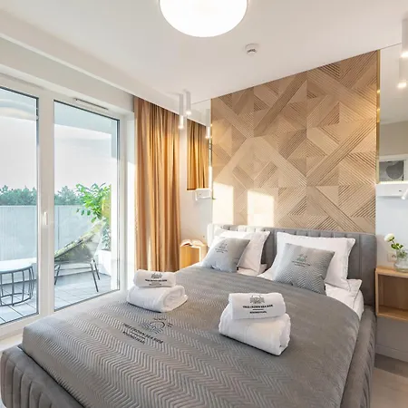 Tree Crown Sea Side Pearl Rogowo (Gryfice)