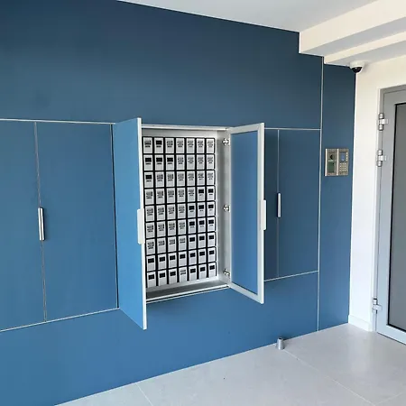 Tree Crown Sea Side Pearl *