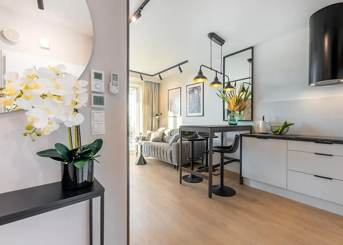 Tree Crown Sea Side Pearl Rogowo (Gryfice)